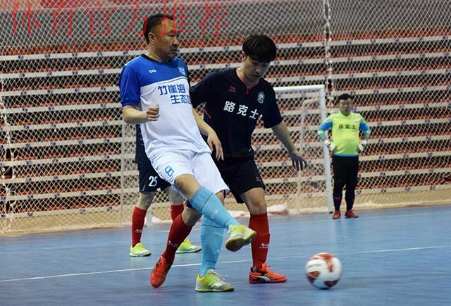 五甲南二区半决赛结束争夺 上海上汽同济大学队与青岛蓝翼队晋级全国总决赛